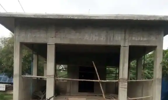 Arulmigu Poongavanathamman Temple, Inside The Village, Aranvoyal - 602001 அருள்மிகு பூங்காவனத்தம்மன் திருக்கோயில், Inside The Village, Aranvoyal - 602001, Tiruvallur - Ancient Temple Architecture and History Image 4