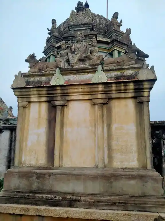 Arulmigu Poongavedai Ayyanar Temple, Arumulai - 614905 அருள்மிகு பூங்காவிடை ஐயனார் திருக்கோயில், Arumulai - 614905, Thanjavur - Ancient Temple Architecture and History Image 5