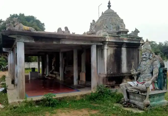 Arulmigu Poongavedai Ayyanar Temple, Arumulai - 614905 அருள்மிகு பூங்காவிடை ஐயனார் திருக்கோயில், Arumulai - 614905, Thanjavur - Ancient Temple Architecture and History Image 9