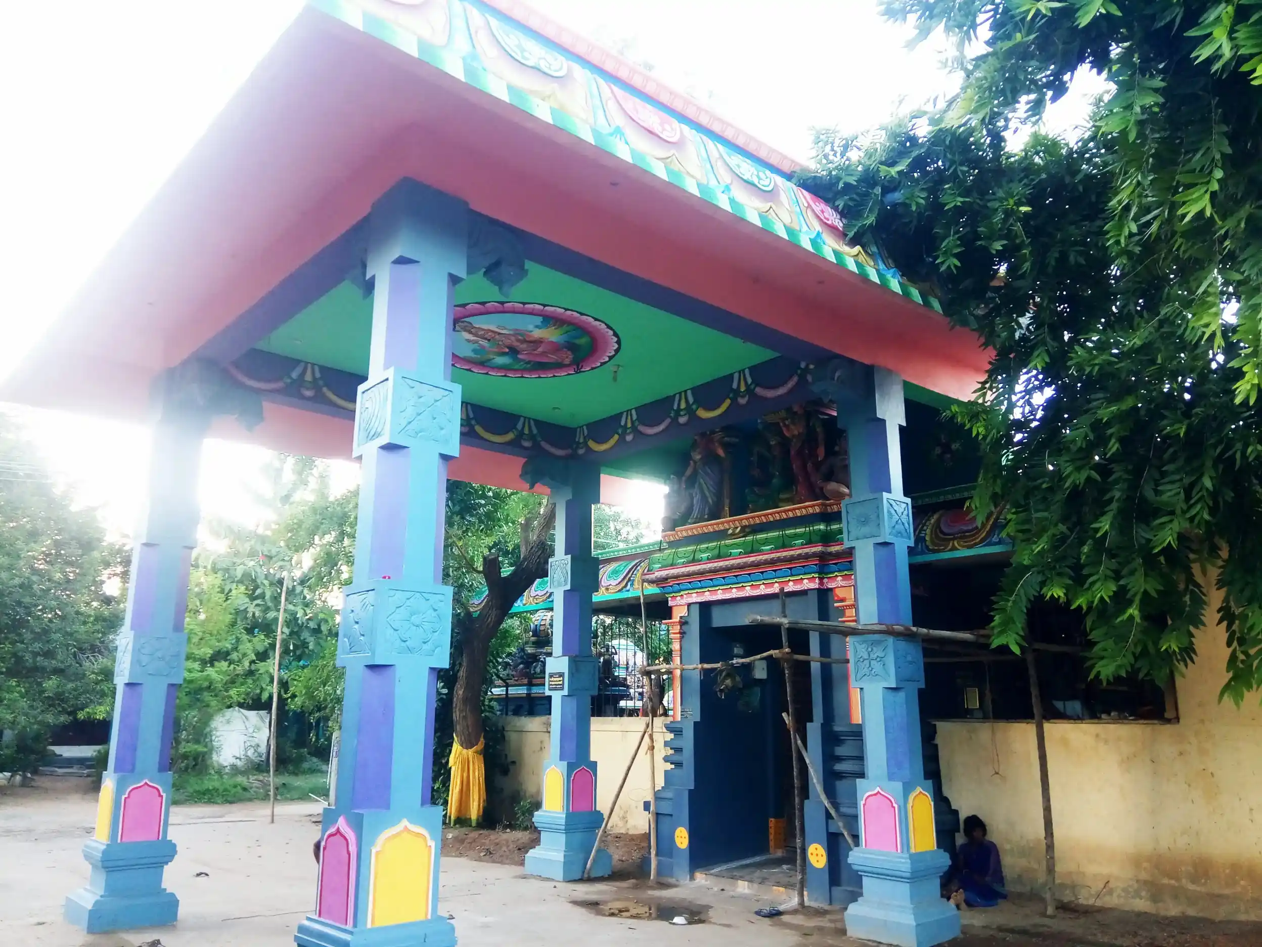 Arulmigu Poongudiyamman Temple, Puthukuppam - 605501 அருள்மிகு பூங்கொடியம்மன் திருக்கோயில், புதுக்குப்பம், Puthukuppam - 605501, Viluppuram - Ancient Temple Architecture and History Image 7