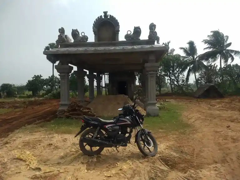 Arulmigu Poonniyamman Temple, Nallanpetral - 603104 அருள்மிகு பொன்னியம்மன் திருக்கோயில், Nallanpetral - 603104, Chengalpattu - Ancient Temple Architecture and History Image 4