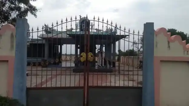 Arulmigu Poonthalagiyamman Temple, Perakambi - 621104 Arulmigu Poonthalagiyamman Temple, Perakambi - 621104, Thiruchirappalli - Ancient Temple Architecture and History Image 5