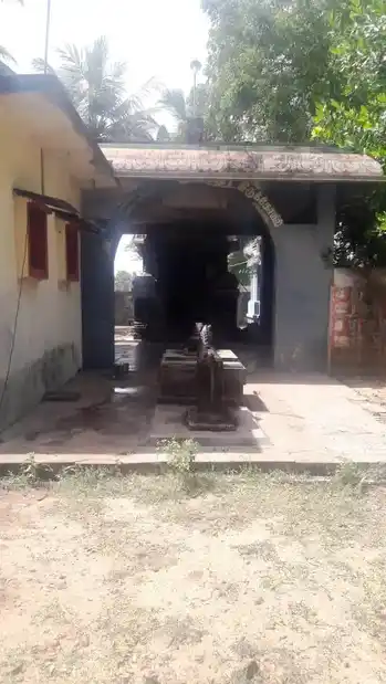 Arulmigu Poorna Pushkalambigai Sametha Hariharaputhira Ayyanar Temple, Sathapadi - 608601 அருள்மிகு பூரண புஷ்பகாலம்பிகை சமேத அரிஹரபுத்திர அய்யனார் திருக்கோயில், Sathapadi - 608601, Cuddalore - Ancient Temple Architecture and History Image 2