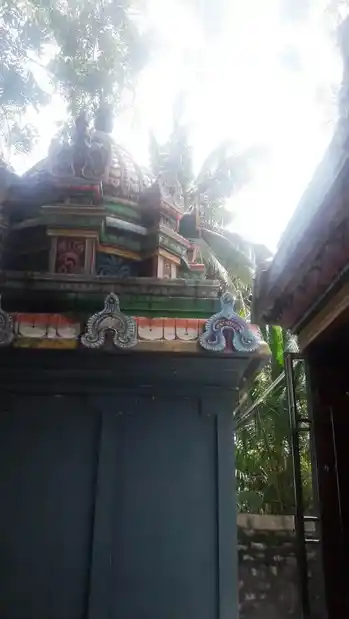 Arulmigu Poorna Pushkalambigai Sametha Hariharaputhira Ayyanar Temple, Sathapadi - 608601 அருள்மிகு பூரண புஷ்பகாலம்பிகை சமேத அரிஹரபுத்திர அய்யனார் திருக்கோயில், Sathapadi - 608601, Cuddalore - Ancient Temple Architecture and History Image 4