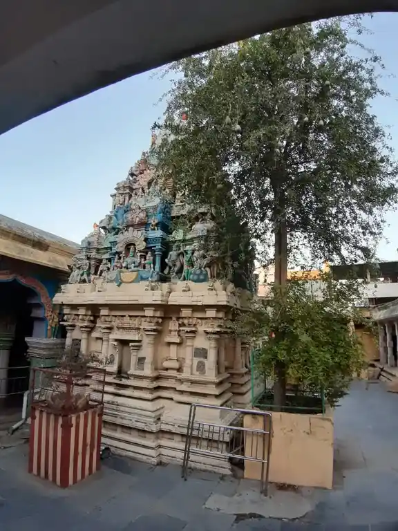 Arulmigu Poorva Sanjeeve Hanumar Temple, Thanjavur - 613009 அருள்மிகு பூர்வ சஞ்சீவி திருக்கோயில், Thanjavur - 613009, Thanjavur - Ancient Temple Architecture and History Image 2