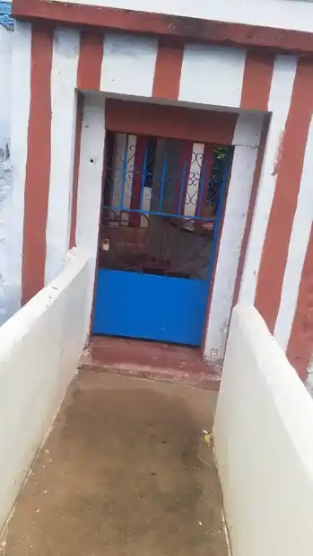 Arulmigu Poosastha Madan Temple, Vannathankulam, Eraviputhoor - 629704