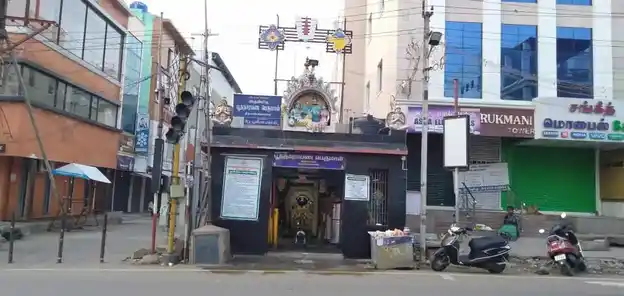 Arulmigu Poothanarayanaperumal Temple, Thiruvannamalai, Tiruvannamalai - 606601 அருள்மிகு பூதநாராயணபெருமாள் திருக்கோயில், திருவண்ணாமலை, திருவண்ணாமலை - 606601, Tiruvannamalai - Ancient Temple Architecture and History Image 3