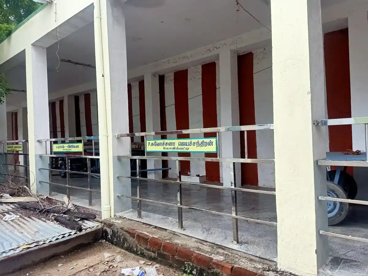 Arulmigu Poovananathaswamy Temple, Kovilpatti - 628501 அருள்மிகு பூவனநாதசுவாமி திருக்கோயில், Kovilpatti - 628501, Thoothukudi - Ancient Temple Architecture and History Image 3