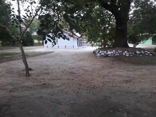 Arulmigu Poraviyal Temple, Vallipuram - 641654 அருள்மிகு பொரவியாள் திருக்கோயில், Vallipuram - 641654, Tiruppur - Ancient Temple Architecture and History Image 3