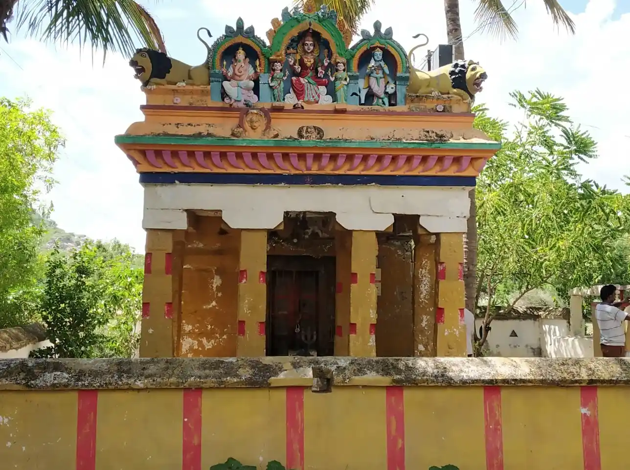 Arulmigu Porkaaliyamman Vinayagar Temple, Netteri - 635806 அருள்மிகு பொற்காளியம்மன் விநாயகர் திருக்கோயில், நெட்டேரி - 635806, Vellore - Ancient Temple Architecture and History Image 2