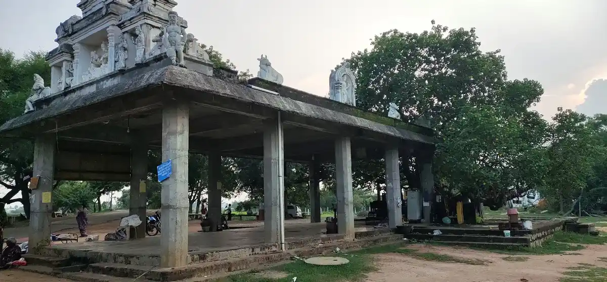 Arulmigu Porkudayar Temple, Mookudi - 614616 அருள்மிகு பொற்குடையார் திருக்கோயில், மூக்குடி அறந்தாங்கி வட்டம் - 614616, Pudukkottai - Ancient Temple Architecture and History Image 6