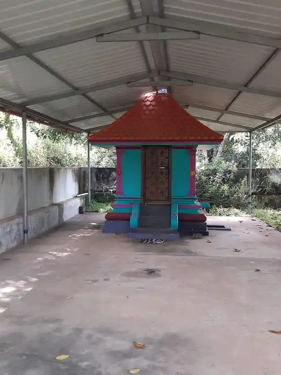 Arulmigu Potthaikadu Unni Sastha Temple, Kalluvilai, Pootraeti - 629157