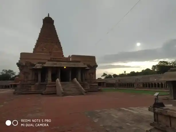 Arulmigu Pragadheeswarar Temple, Thanjavur - 613009 அருள்மிகு பிரகதீஸ்வரசுவாமி திருக்கோயில், தஞ்சாவூர் - 613009, Thanjavur - Ancient Temple Architecture and History Image 3