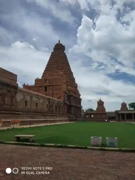 Arulmigu Pragadheeswarar Temple, Thanjavur - 613009 அருள்மிகு பிரகதீஸ்வரசுவாமி திருக்கோயில், தஞ்சாவூர் - 613009, Thanjavur - Ancient Temple Architecture and History Image 4