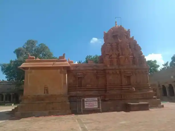 Arulmigu Pragadheeswarar Temple, Thanjavur - 613009 அருள்மிகு பிரகதீஸ்வரசுவாமி திருக்கோயில், தஞ்சாவூர் - 613009, Thanjavur - Ancient Temple Architecture and History Image 12