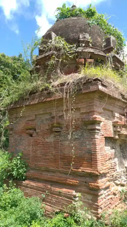 Arulmigu Pramapureswarar Temple, Kondathur - 609117 அ/மி.பிரம்மபூரிஸ்வரர் திருக்கோயில், Gondathur - 609117, Mayiladuthurai - Ancient Temple Architecture and History Image 6