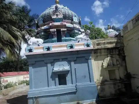 Arulmigu Prammapureswarar Temple, Illamathukudam, Illamathukudam - 609306 அ/மி.பிரம்மபூரீஸ்வரர் திருக்கோயில், Illamathukudam, Illamathukudam - 609306, Mayiladuthurai - Ancient Temple Architecture and History Image 3