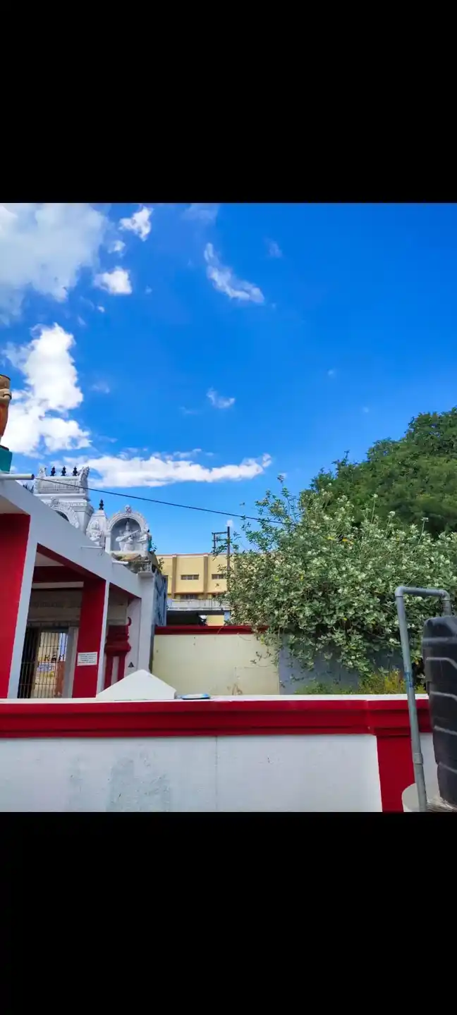 Arulmigu Prasana Parvathi Chandiramowleswarar Temple, Krishnagiri - 635001 Arulmigu Prasana Parvathi Chandiramowleswarar Temple, Krishnagiri - 635001, Krishnagiri - Ancient Temple Architecture and History Image 2