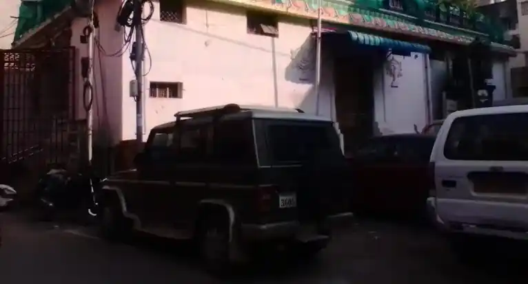 Arulmigu Prasana Vengadesa Perumal Temple, Choolai, Chennai - 600112 அருள்மிகு பிரசன்ன வெங்கடேச பெருமாள் திருக்கோயில், சூளை, சென்னை - 600112, Chennai - Ancient Temple Architecture and History Image 2