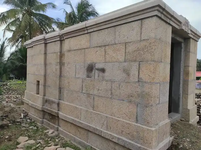 Arulmigu Prasanaswarar & Periyanayagiamman Temple, Vadavedampatty - 641671