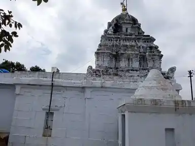 Arulmigu Prasanavengadesa Perumal Temple, Kettavarampalayam - 606751 அருள்மிகு பிரசன்னவெங்கடேச பெருமாள் திருக்கோயில், கேட்டவரம்பாளையம் - 606751, Tiruvannamalai - Ancient Temple Architecture and History Image 8