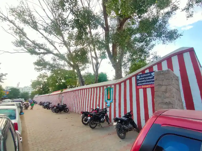 Arulmigu Prasanavenkatachalapathy Temple, Madurai - 625002 அருள்மிகு பிரசன்னவெங்கடாஜலபதி திருக்கோயில், மதுரை - 625002, Madurai - Ancient Temple Architecture and History Image 4