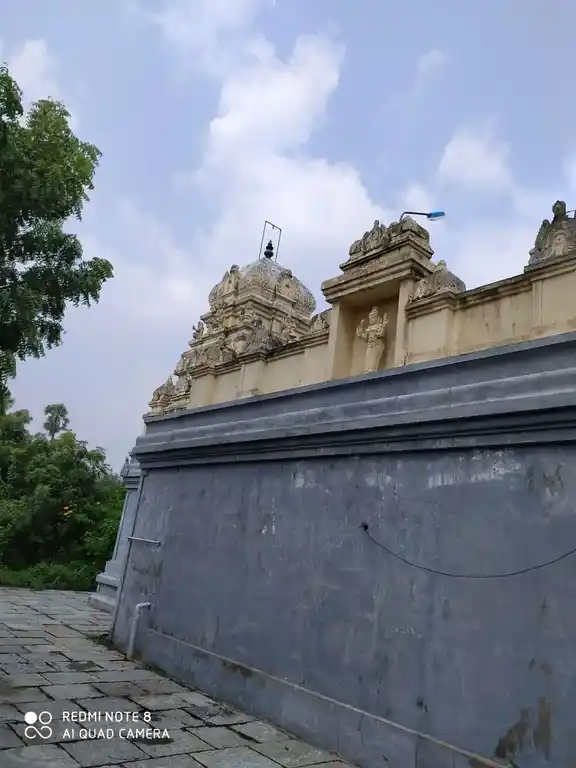 Arulmigu Prasaneesvarar Alias Ranganatha Perumal Temple, Ponneri - 601204 அருள்மிகு அரங்கநாத பெருமாள் மற்றும் பிரசன்னீஸ்வரர் திருக்கோயில், பொன்னேரி - 601204, Tiruvallur - Ancient Temple Architecture and History Image 3