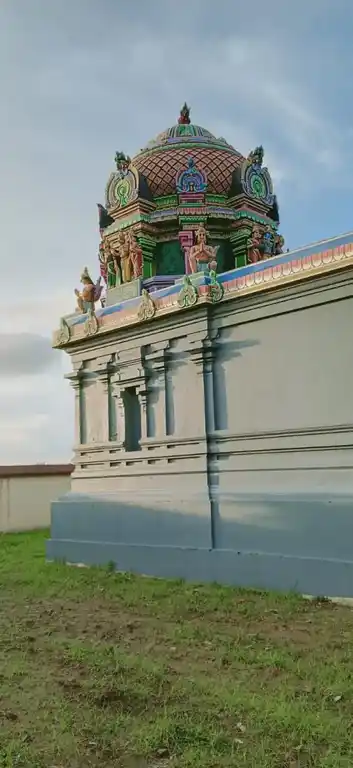 Arulmigu Prasanna Krishnasamy Temple, Kumitithidal - 614705 அருள்மிகு பிரசன்னகிருஷ்ணசாமி திருக்கோயில், Kumitithidal - 614705, Thiruvarur - Ancient Temple Architecture and History Image 3