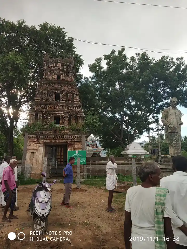 Arulmigu Prasanna Margabanthuswamy Temple, Periyapalambakkam - 632113 அருள்மிகு பிரசன்ன மார்க்கபந்து சுவாமி திருக்கோயில், பெரியபாலம்பாக்கம் - 632113, Vellore - Ancient Temple Architecture and History Image 2