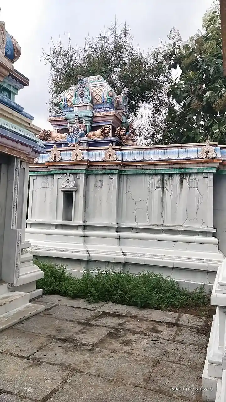 Arulmigu Prasanna Margabanthuswamy Temple, Periyapalambakkam - 632113 அருள்மிகு பிரசன்ன மார்க்கபந்து சுவாமி திருக்கோயில், பெரியபாலம்பாக்கம் - 632113, Vellore - Ancient Temple Architecture and History Image 3