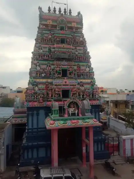 Arulmigu Prasanna Nanjundeswarar Temple, Near Bus Stand, Edappady - 637101 அருள்மிகு பிரசன்ன நஞ்சுண்டேஸ்வரர் திருக்கோயில், பேருந்து நிலையம் அருகில், இடைப்பாடி - 637101, Salem - Ancient Temple Architecture and History Image 4