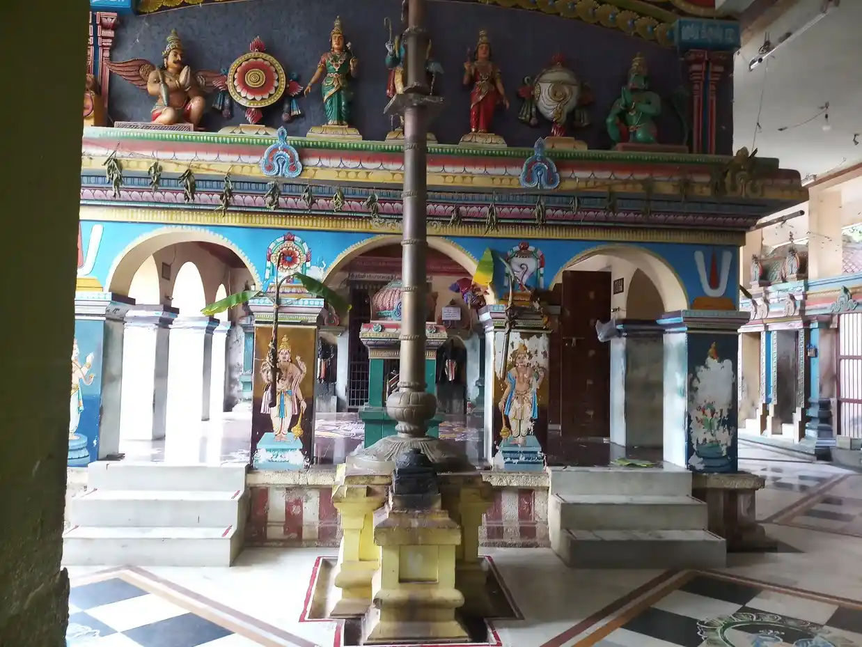 Arulmigu Prasanna Rajagopala Swamy Temple, Ayyampettai - 614201 அருள்மிகு பிரசன்னராஜகோபாலசுவாமி திருக்கோயில், Ayyampettai - 614201, Thanjavur - Ancient Temple Architecture and History Image 4