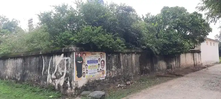 Arulmigu Prasanna Varatharaja Perumal Temple, Aathur - 631002 அருள்மிகு பிரசன்ன வரதராஜப் பெருமாள் திருக்கோயில், ஆத்தூர் - 631002, Ranipet - Ancient Temple Architecture and History Image 3