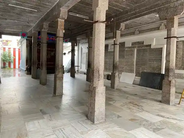 Arulmigu Prasanna Varatharaja Perumal Temple, Aminjikarai, Chennai - 600029 அருள்மிகு பிரசன்ன வரதராஜப் பெருமாள் திருக்கோயில், அமைந்தகரை, சென்னை - 600029, Chennai - Ancient Temple Architecture and History Image 5