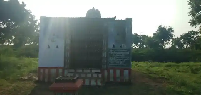 Arulmigu Prasanna Vengadajalapathi Temple, Kalugoor - 639120 அருள்மிகு பிரசன்ன வெங்கடாசலபதி திருக்கோயில், Kalugoor - 639120, Karur - Ancient Temple Architecture and History Image 4