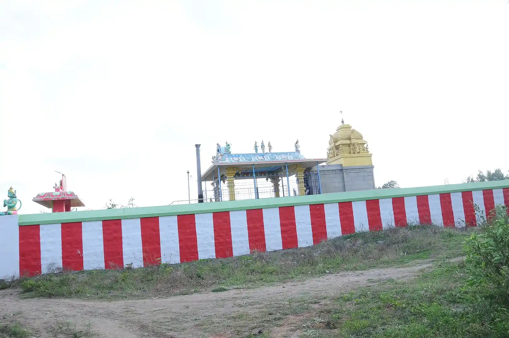 Arulmigu Prasanna Vengatachalapathy Temple, Peragambi, Perakambi - 621104 Arulmigu Prasanna Vengatachalapathy Temple, Peragambi, Perakambi - 621104, Thiruchirappalli - Ancient Temple Architecture and History Image 3