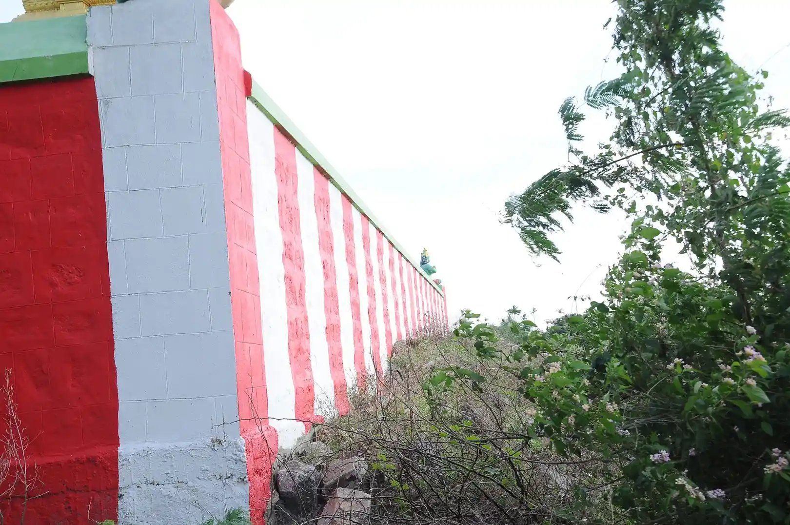 Arulmigu Prasanna Vengatachalapathy Temple, Peragambi, Perakambi - 621104 Arulmigu Prasanna Vengatachalapathy Temple, Peragambi, Perakambi - 621104, Thiruchirappalli - Ancient Temple Architecture and History Image 4