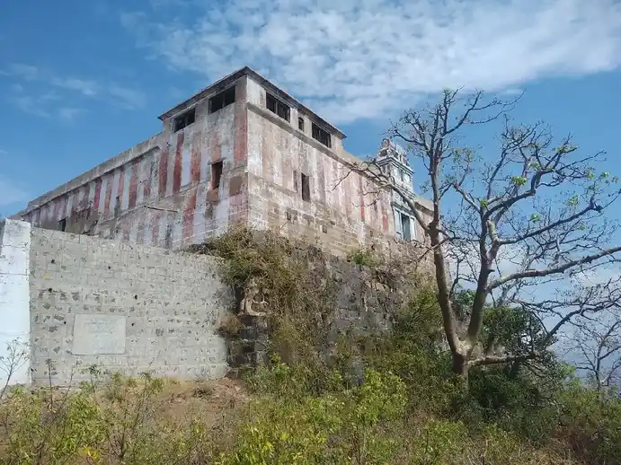 Arulmigu Prasanna Vengatajalapathy Temple, Sorathur - 621002 அருள்மிகு பிரசன்னவெங்கடாஜலபதி திருக்கோயில், பெருமாள்மலை அடிவாரம் - 621002, Thiruchirappalli - Ancient Temple Architecture and History Image 10