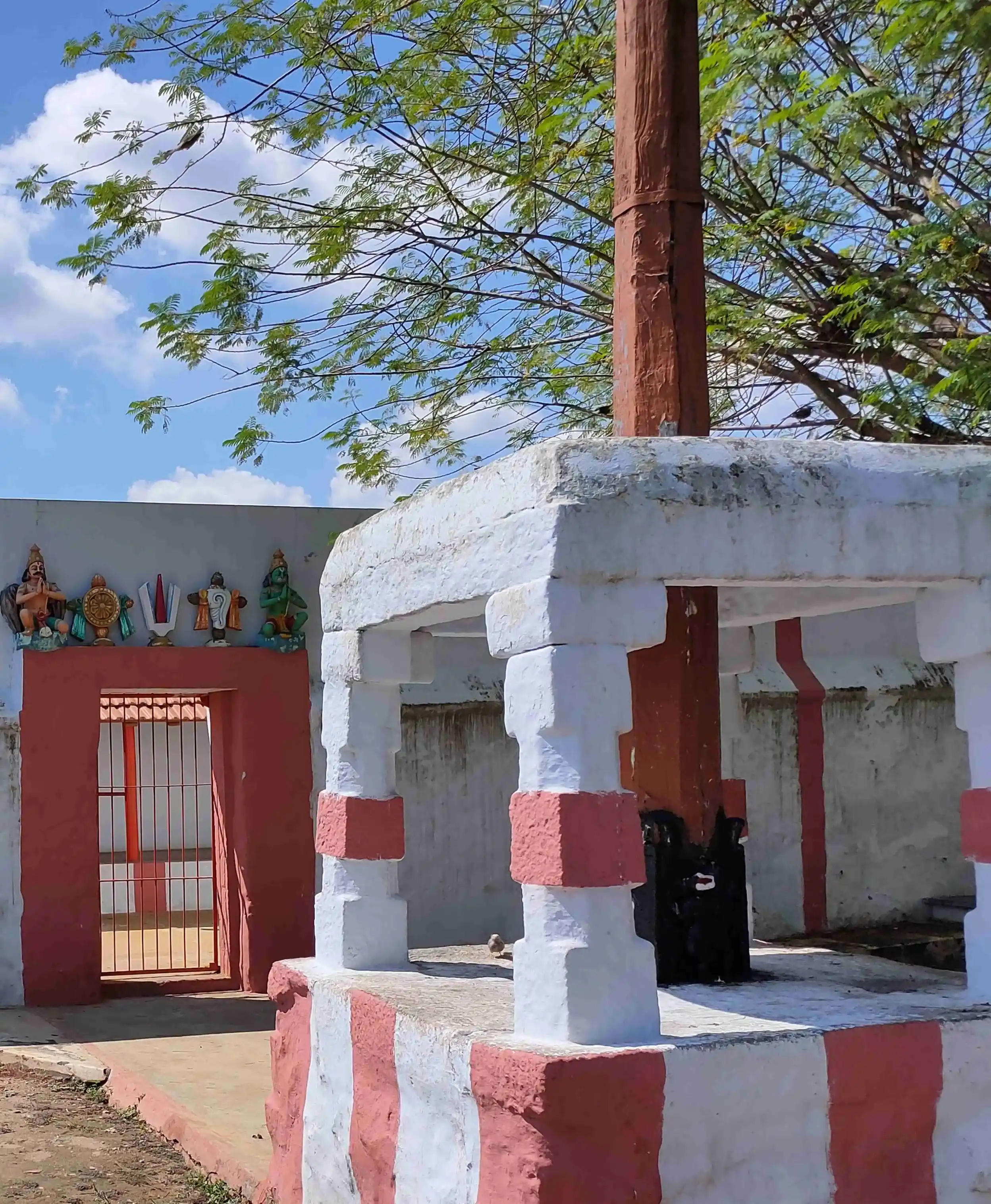 Arulmigu Prasanna Vengatechaperumal Temple, Kethanur - 641671 அருள்மிகு பிரசன்ன வெங்கடேசப்பெருமாள் திருக்கோயில், Kethanur - 641671, Tiruppur - Ancient Temple Architecture and History Image 2