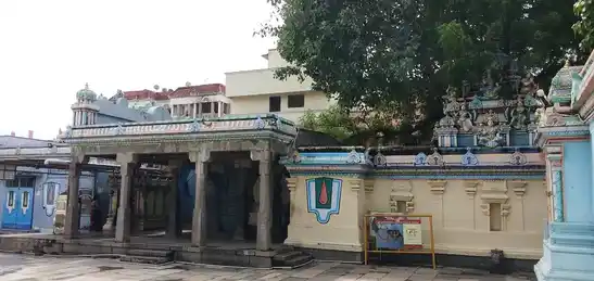 Arulmigu Prasanna Vengatesa Narasimma Swamy Temple, Saidapet, Chennai - 600015 அருள்மிகு பிரசன்ன வெங்கடேச நரசிம்ம ஸ்வாமி கோயில், சைதாப்பேட்டை, சென்னை - 600015, Chennai - Ancient Temple Architecture and History Image 3