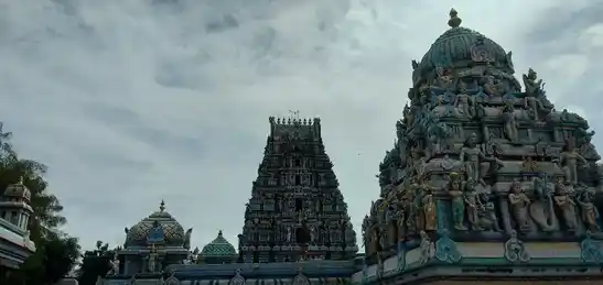 Arulmigu Prasanna Vengatesa Narasimma Swamy Temple, Saidapet, Chennai - 600015 அருள்மிகு பிரசன்ன வெங்கடேச நரசிம்ம ஸ்வாமி கோயில், சைதாப்பேட்டை, சென்னை - 600015, Chennai - Ancient Temple Architecture and History Image 4