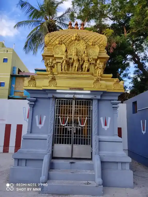 Arulmigu Prasanna Venkatesa Perumal Temple, Nearby Kalikambal Temple, Tiruvallur - 602001 அருள்மிகு பிரசன்னவெங்கேடசப் பெருமாள் திருக்கோயில், காளிகாம்பாள் திருக்கோயில் அருகில், திருவள்ளூர் - 602001, Tiruvallur - Ancient Temple Architecture and History Image 5