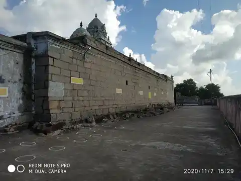 Arulmigu Prasanna Venkatesaperumal Temple, Thirumalaivaiyavur - 603314 அருள்மிகு பிரசன்ன வெங்கடேசப் பெருமாள் திருக்கோயில், திருமலைவையாவூர்,கிராமம் - 603314, Chengalpattu - Ancient Temple Architecture and History Image 2