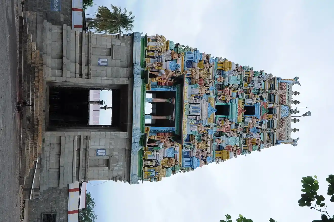 Arulmigu Prasanna Venkatramanaswamy Temple, Chinna Thirupathi, Karuvalli - 636305 அருள்மிகு பிரசன்ன வெங்கட்ரமண சுவாமி திருக்கோயில், சின்ன திருப்பதி, Kaaruvalli - 636305, Salem - Ancient Temple Architecture and History Image 6