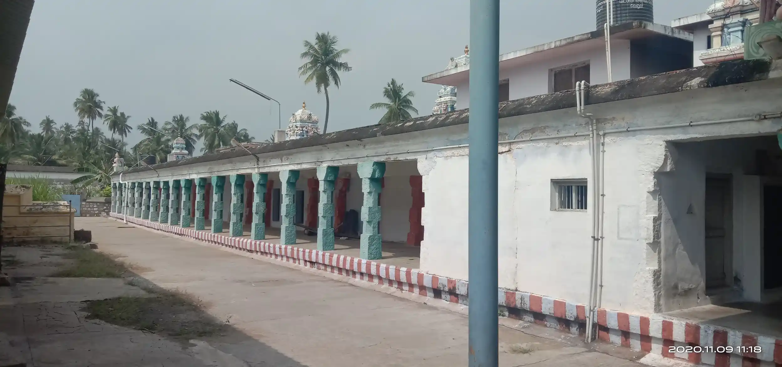 Arulmigu Prasanna Venkatramanaswamy Temple, Pandamangalam - 637208 அருள்மிகு பிரசன்ன வெங்கட்ரமணசுவாமி திருக்கோயில், பண்டமங்கலம் - 637208, Namakkal - Ancient Temple Architecture and History Image 3