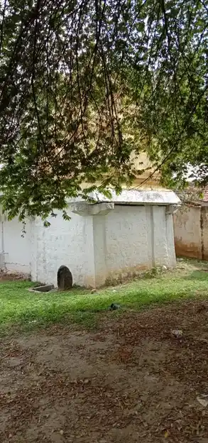 Arulmigu Prasannasoodeswarar Temple, Bagalur - 635103 Arulmigu Prasannasoodeswarar Temple, Bagalur - 635103, Krishnagiri - Ancient Temple Architecture and History Image 5