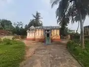 Arulmigu Prathiya Parameswarar Vagaiyara Temple, Thethiyoor - 609501 அருள்மிகு பிரதிய பரமேஸ்வரர் வகையறா திருக்கோயில், தேத்தியூர் - 609501, Thiruvarur - Ancient Temple Architecture and History Image 4