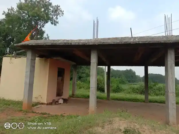 Arulmigu Praveena Peeda Madam Temple, Vagurappampatti - 635202 அருள்மிகு பிரவின பீட மடம் திருக்கோயில், Vagurappampatti - 635202, Dharmapuri - Ancient Temple Architecture and History Image 2