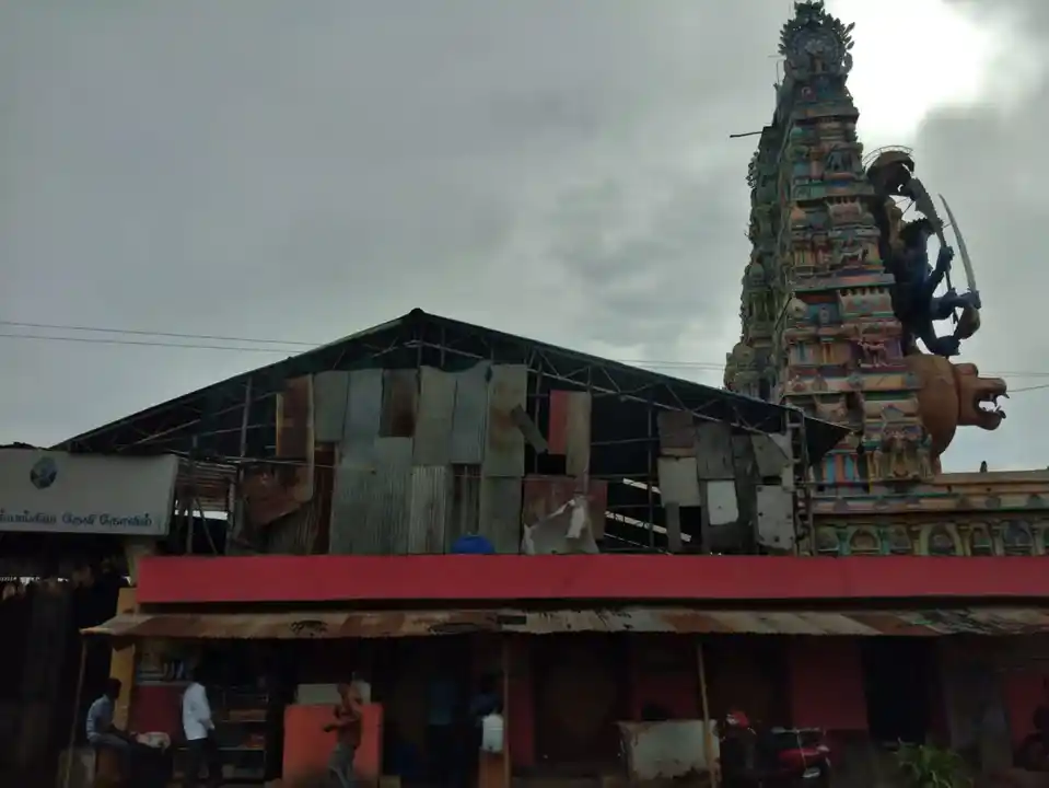 Arulmigu Priyankadevi Temple, Moranapalli - 635109 Arulmigu Priyankadevi Temple, Moranapalli - 635109, Krishnagiri - Ancient Temple Architecture and History Image 3