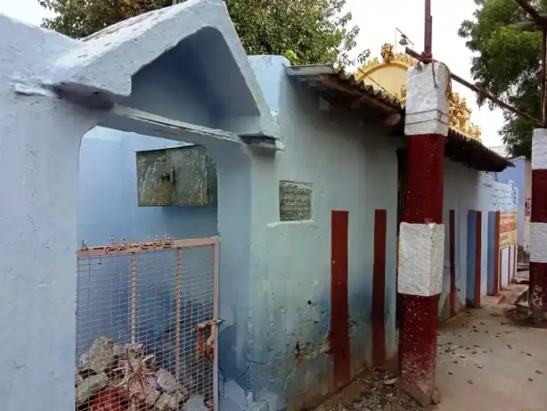 Arulmigu Pudavaikariamman Temple, Singanallur - 641005 அருள்மிகு புடவைகாரியம்மன் திருக்கோயில், சிங்காநல்லூர் - 641005, Coimbatore - Ancient Temple Architecture and History Image 3